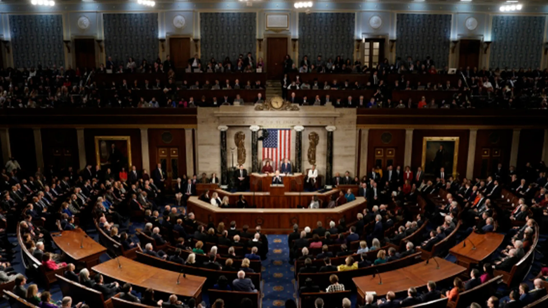 «Планку госдолга уже превысили» — политолог о требовании конгрессменов США прекратить помощь Украине