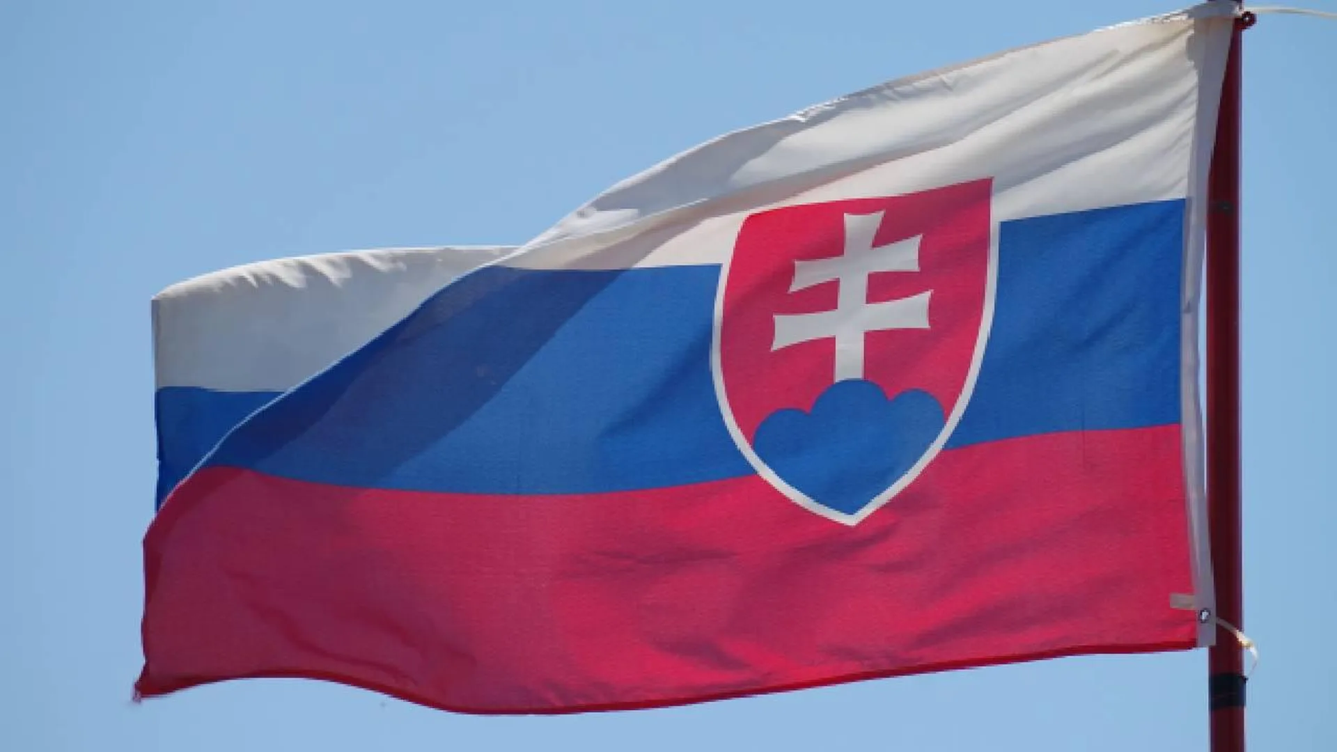 Глава МВД Шутай-Эшток: Словакия на пороге гражданской войны после политически мотивированного покушения на Фицо