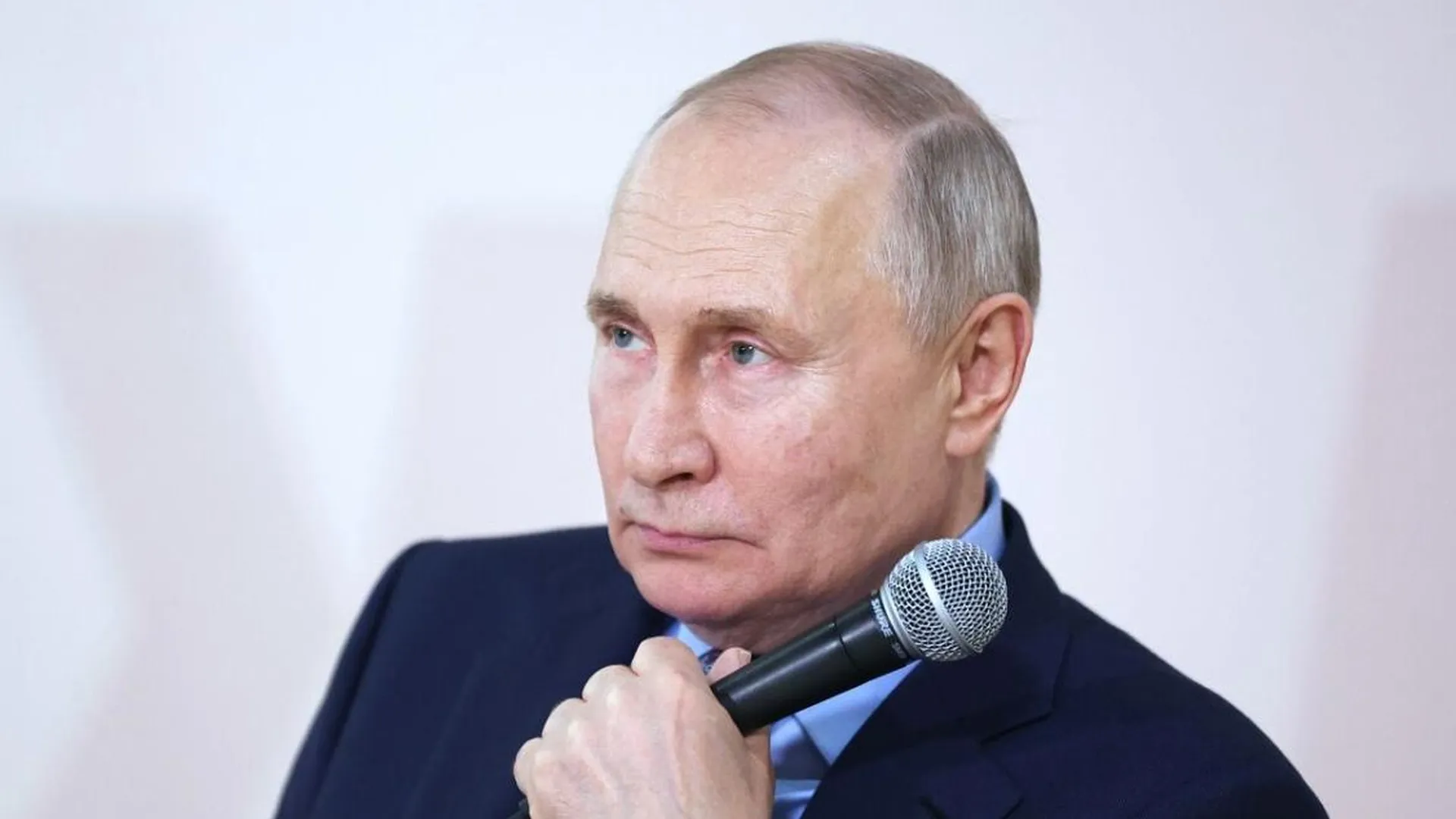Путин прокомментировал присоединение Черногории к санкциям против России