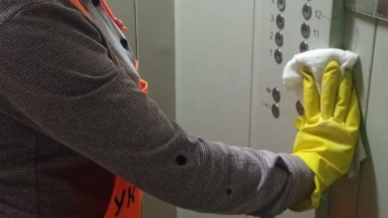 Три сотни лифтов привели в порядок в Подмосковье с начала марта
