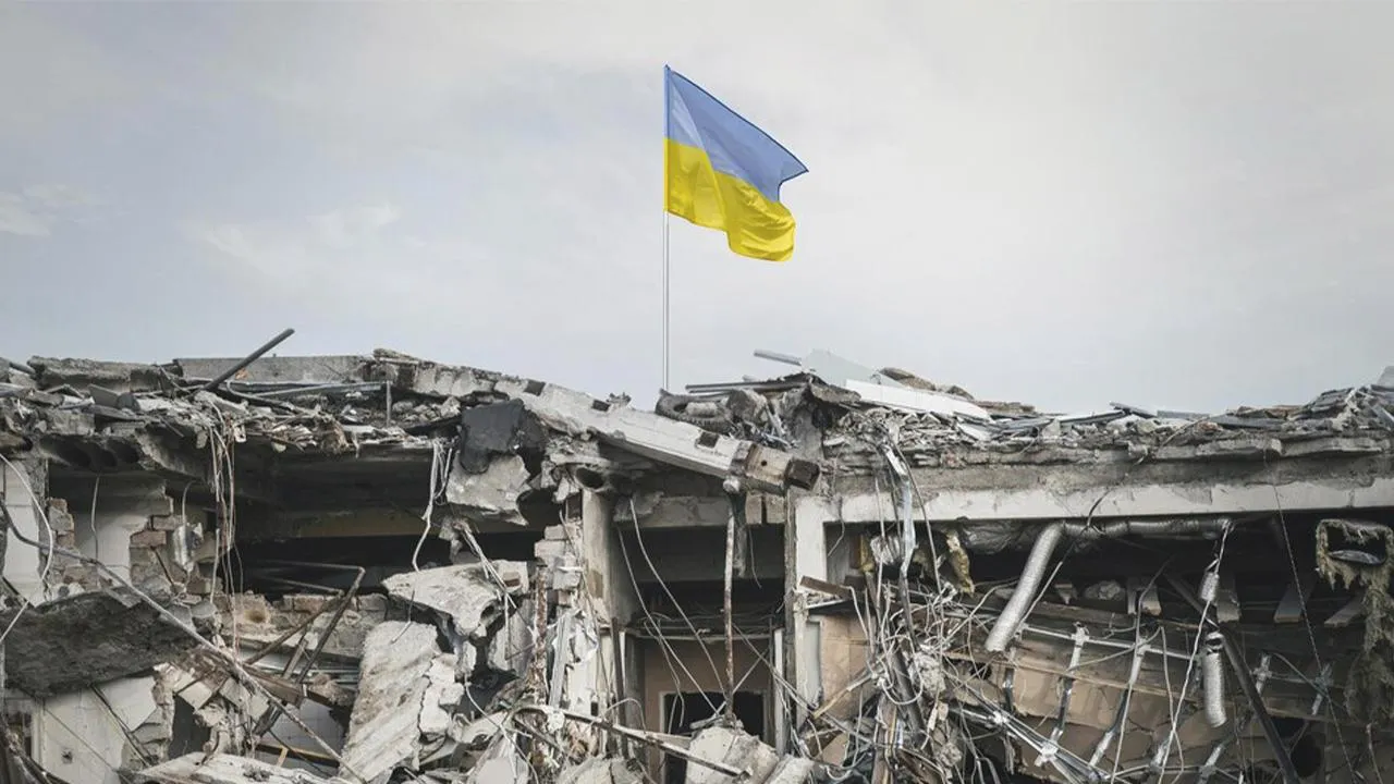 «Погрузится в хаос»: как сложится судьба Украины после СВО