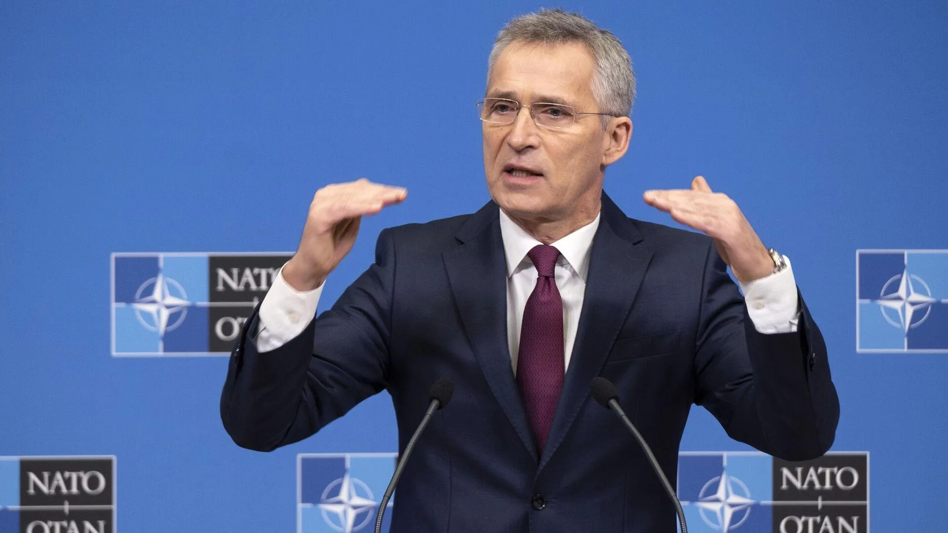 «Мы видим последствия». Столтенберг упрекнул страны НАТО за недопоставки снарядов Украине