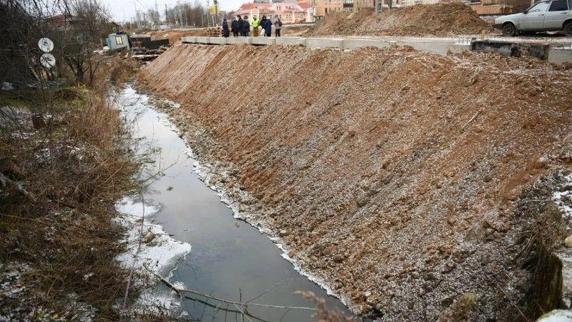 Обследование реки Старая Яхрома провели в Дмитровском округе