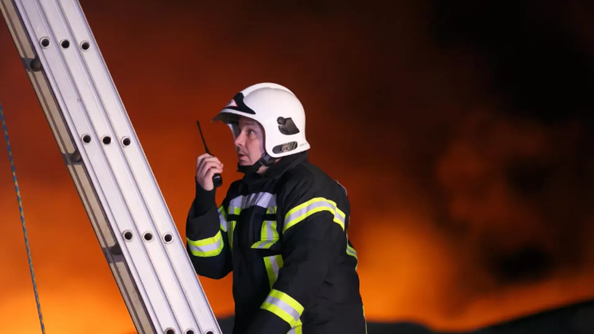 Девять человек пострадали при пожаре в Чувашии