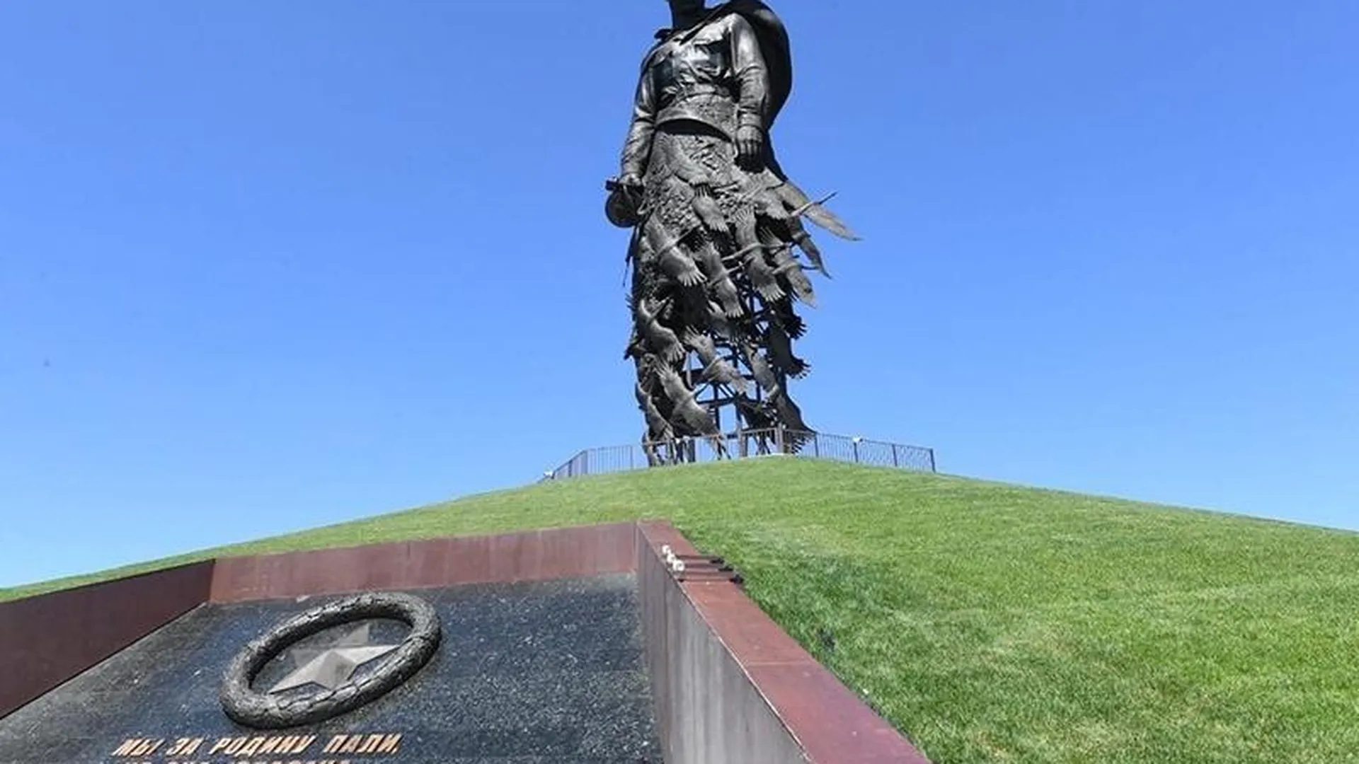Скульптор из Солнечногорска рассказал о работе над памятником Советскому солдату под Ржевом