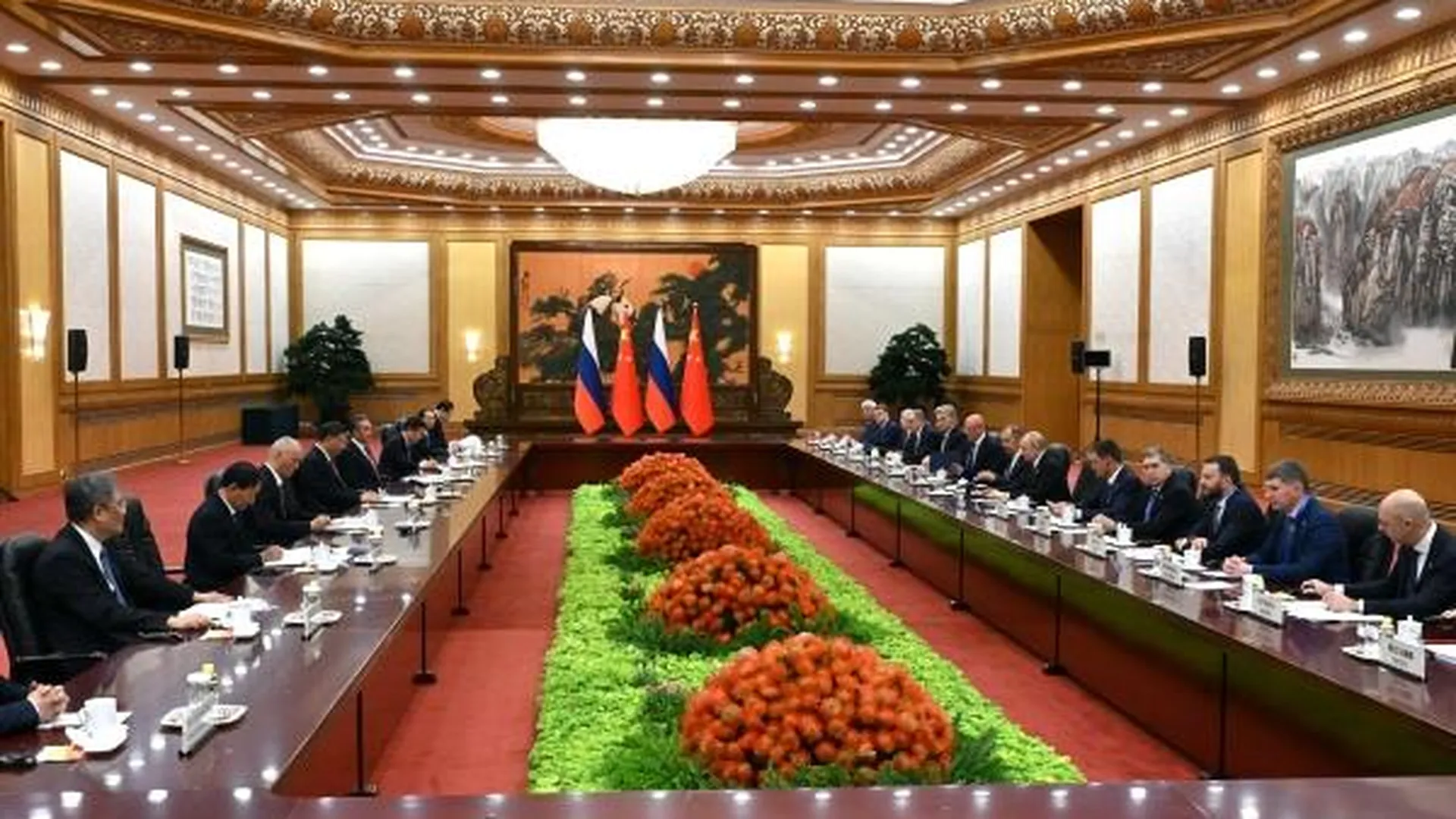 Си Цзиньпин выступил за создание экономического коридора между Россией, Китаем и Монголией