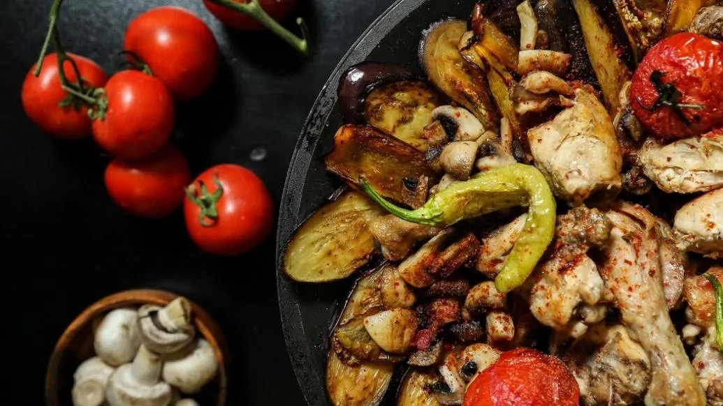 Россиянам назвали продукты, вредные для метеозависимых | 360°