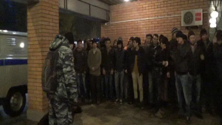 Более 1 тысячи мигрантов проверили в ходе рейда в Одинцовском районе