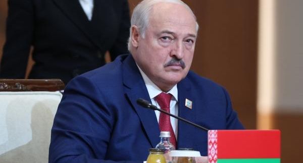 Политолог Михайлов: прием Белоруссии в ШОС стал доказательством лидерства России