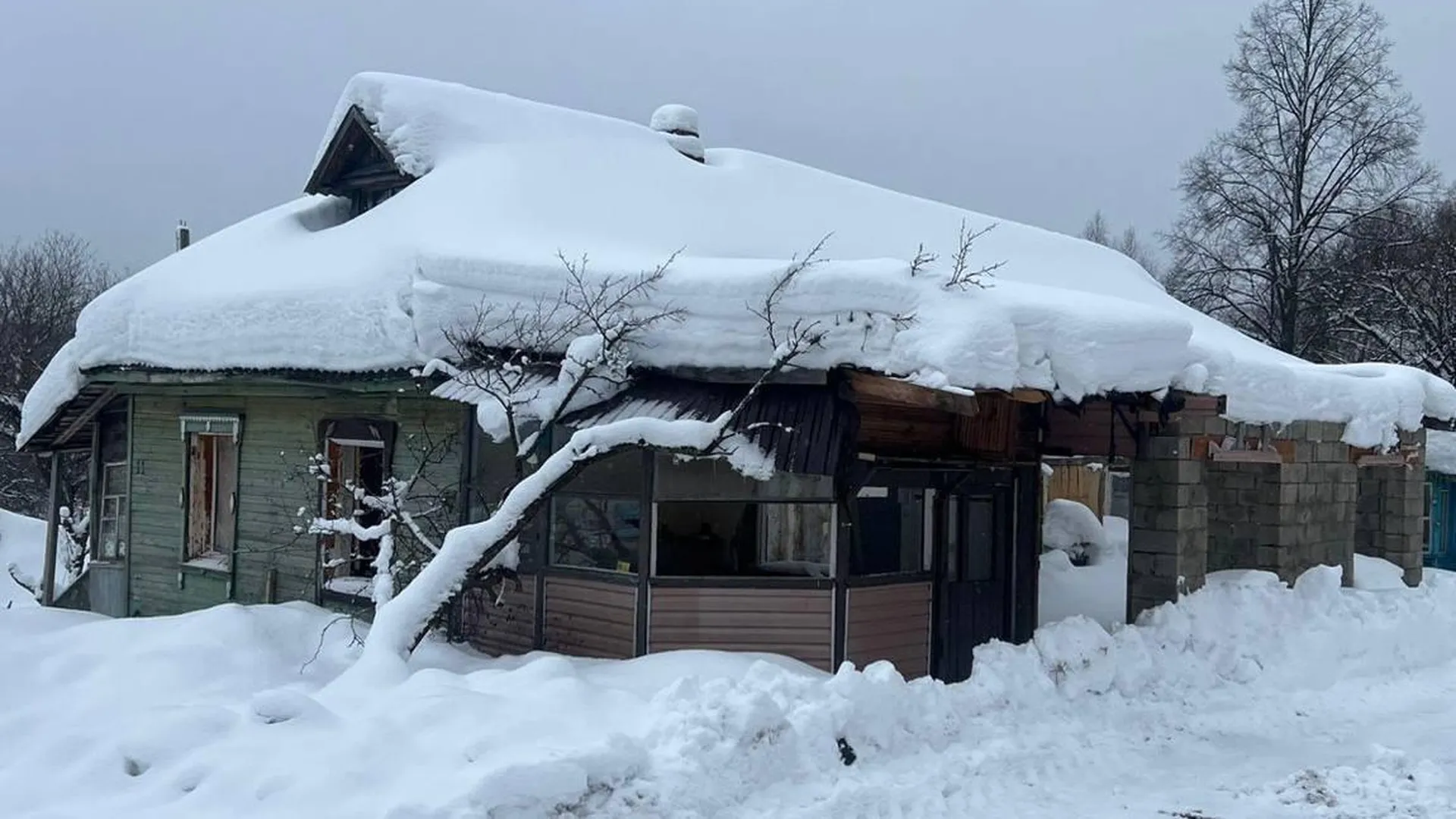 Аварийный дом №11 снесли в деревне Репихово