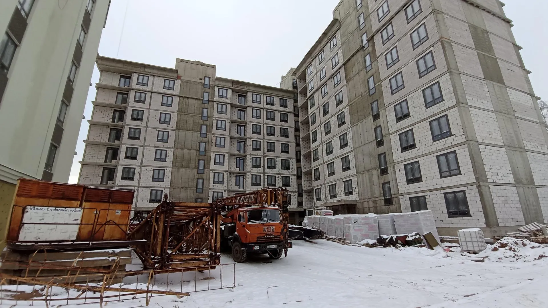 В подмосковном Сергиевом Посаде проверили строительство жилого комплекса « Олимп»