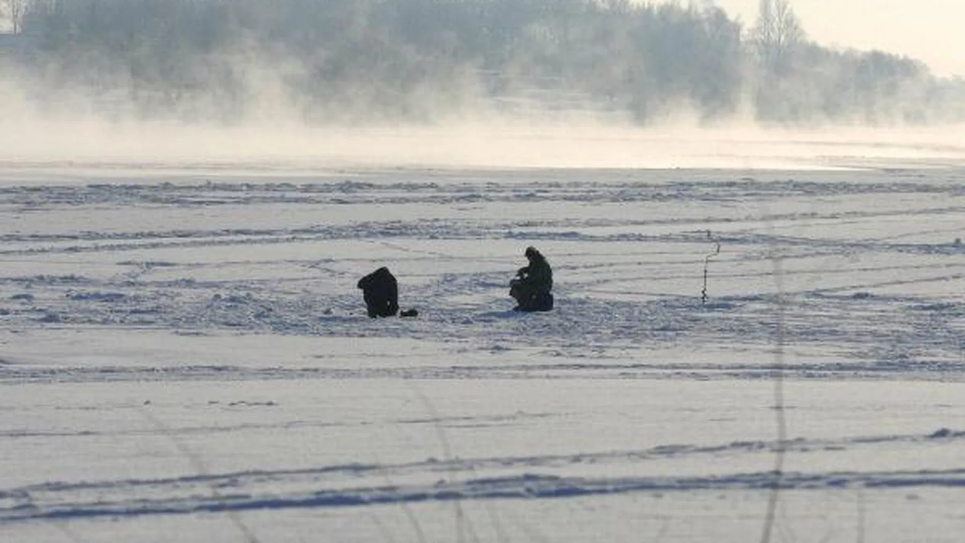 Свыше 30 опасных для людей мест на льду обезопасят в регионе