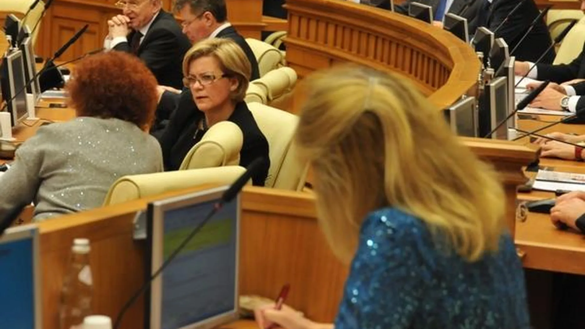Депутаты Мособлдумы завели «электронку» для обращений жителей