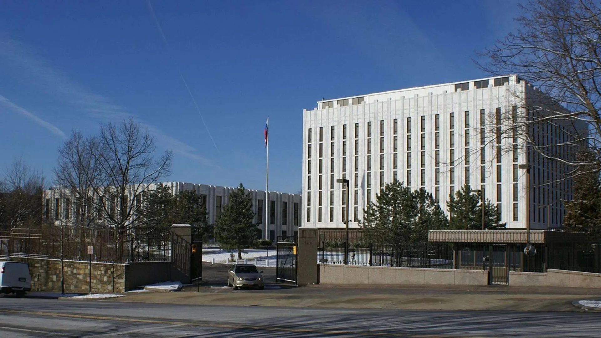 Посольство России призвало США всерьез рассмотреть предложение по ДРСМД