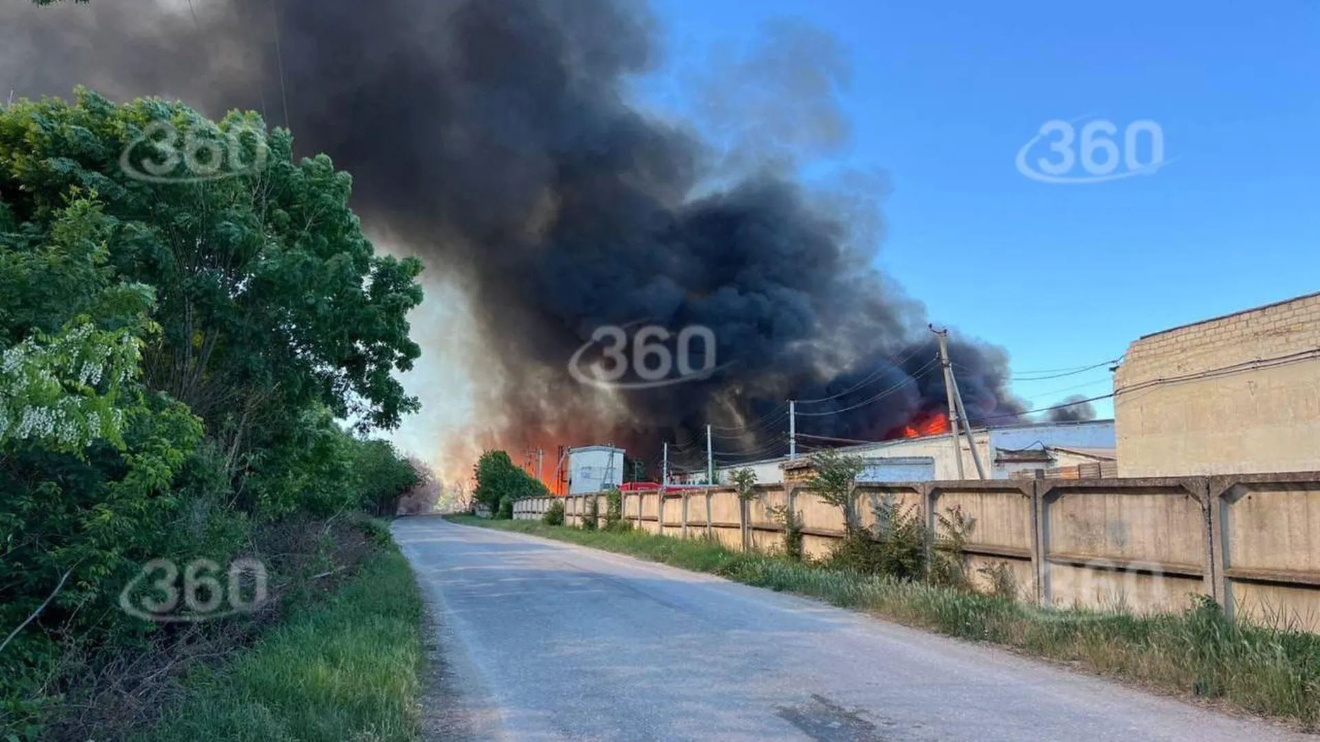 Появились кадры крупного пожара в Крыму