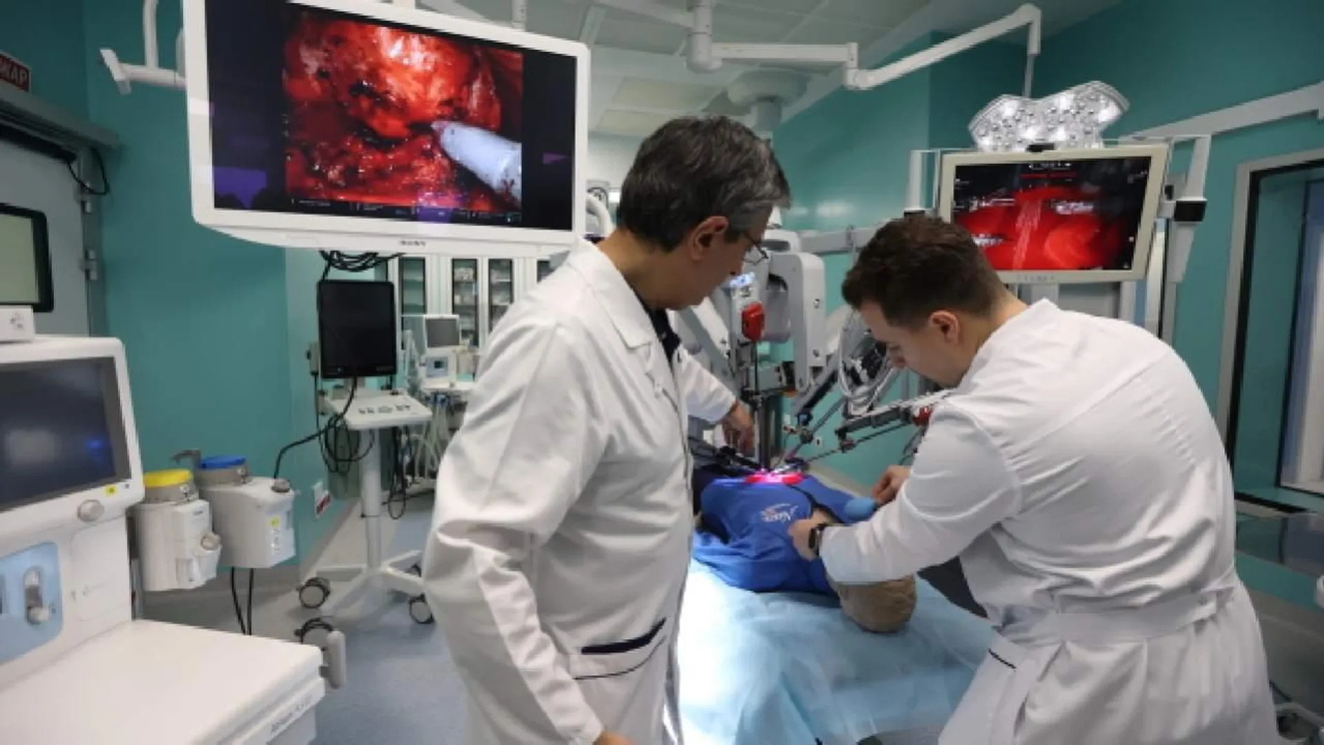 Ямальские врачи совершили подвиг и собрали череп пациента по фрагментам костей