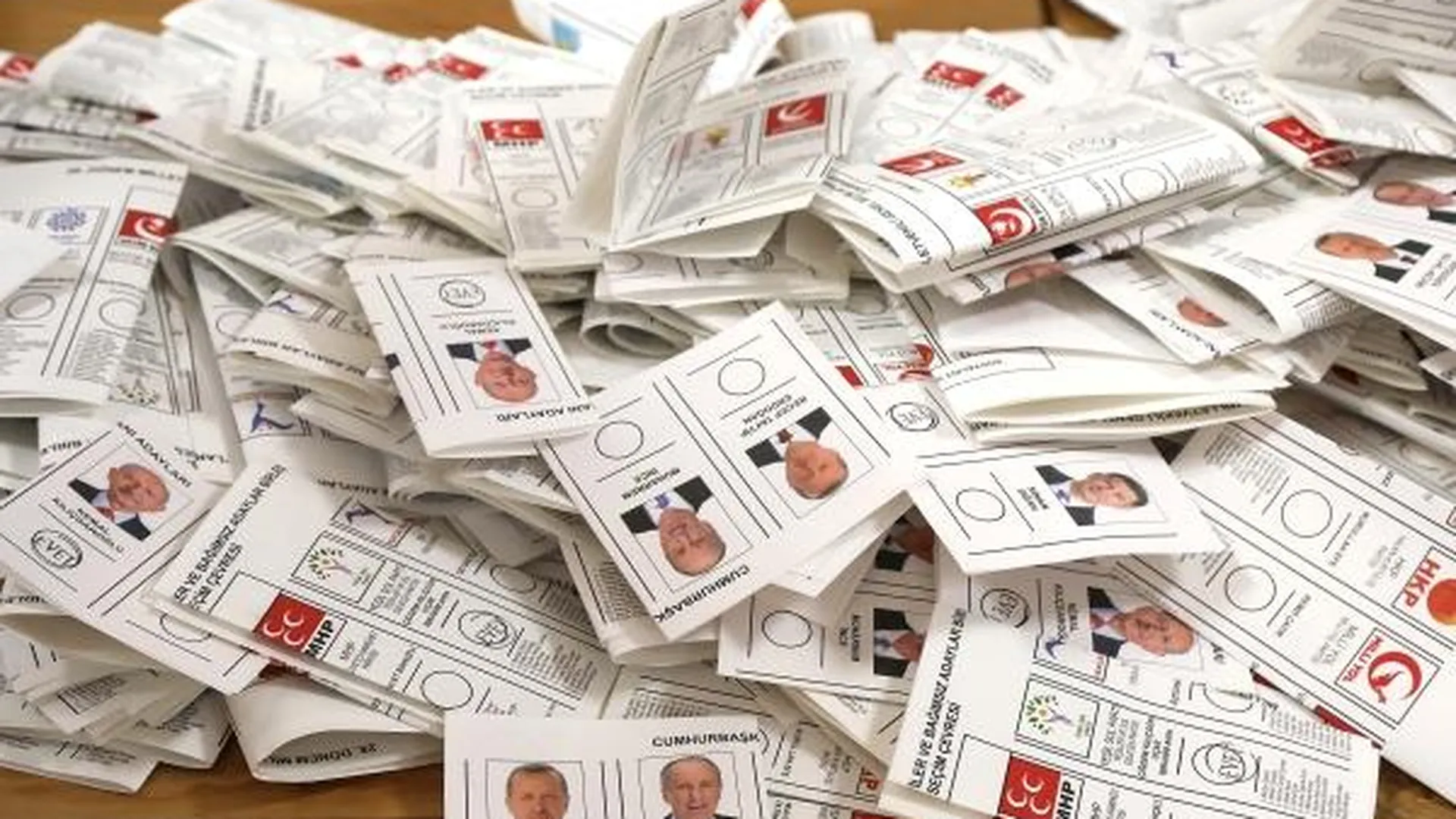 Один из кандидатов в президенты Турции сообщил о высокой вероятности второго тура выборов