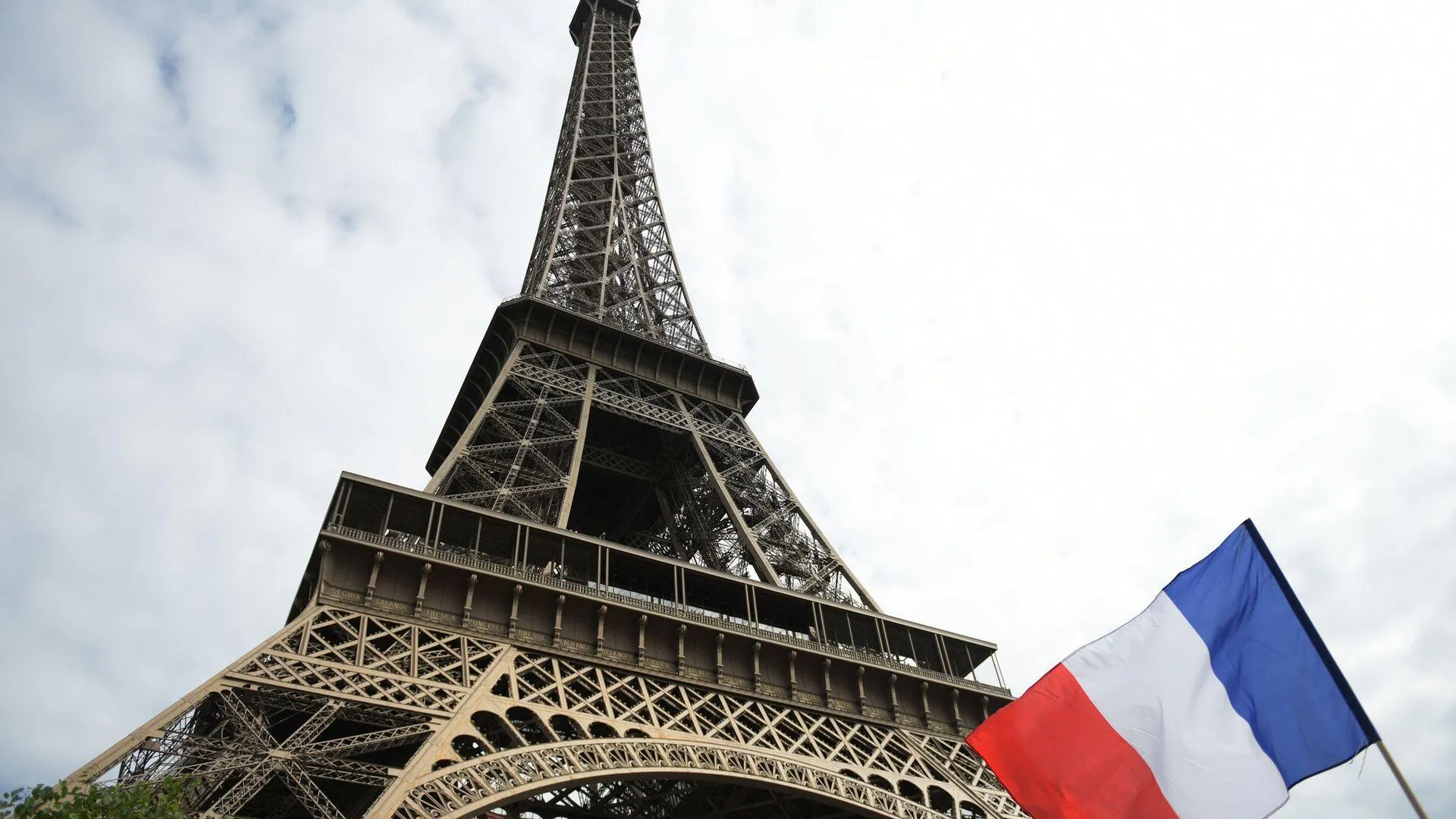 Франция осознала последствия изъятия замороженных российских активов