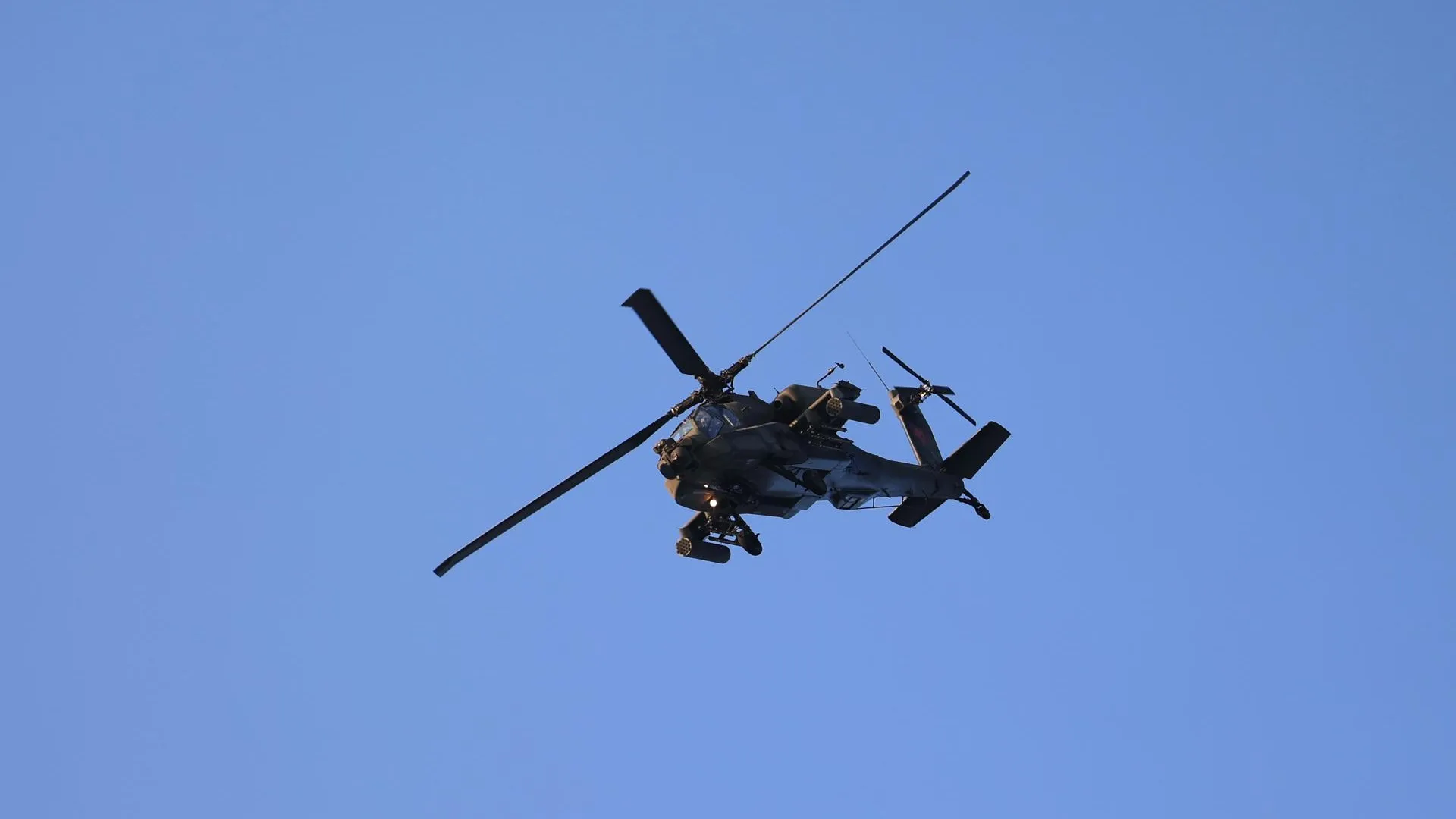 Оперштаб Красного Полумесяца опроверг информацию о найденном вертолете Раиси