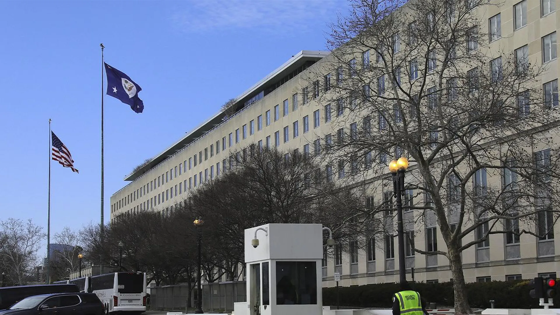 Госдеп. Госдепартамент США. Государственный Департамент США. Здание Госдепа США. Миллер США госдепартамент.