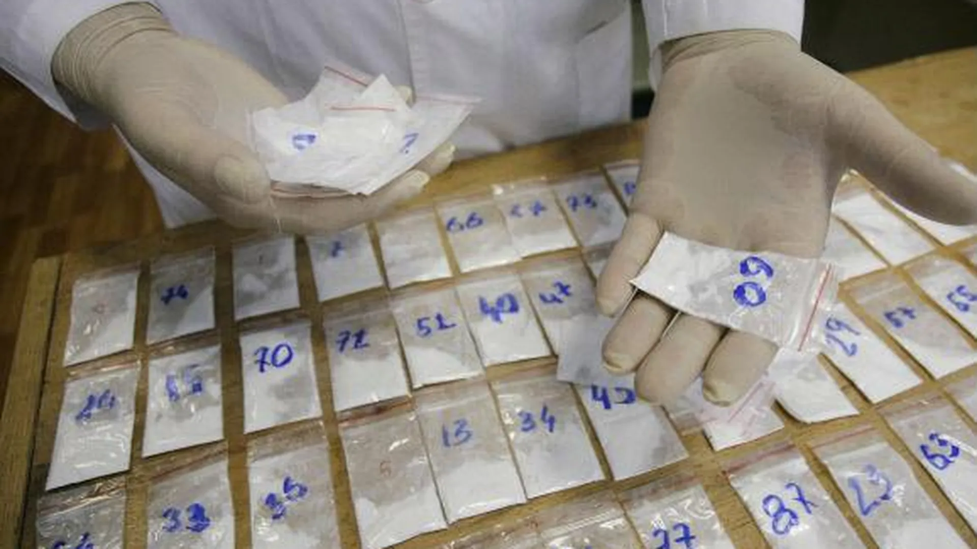 Драгдилеры в Рио расфасовали кокаин в пакетики с олимпийской символикой