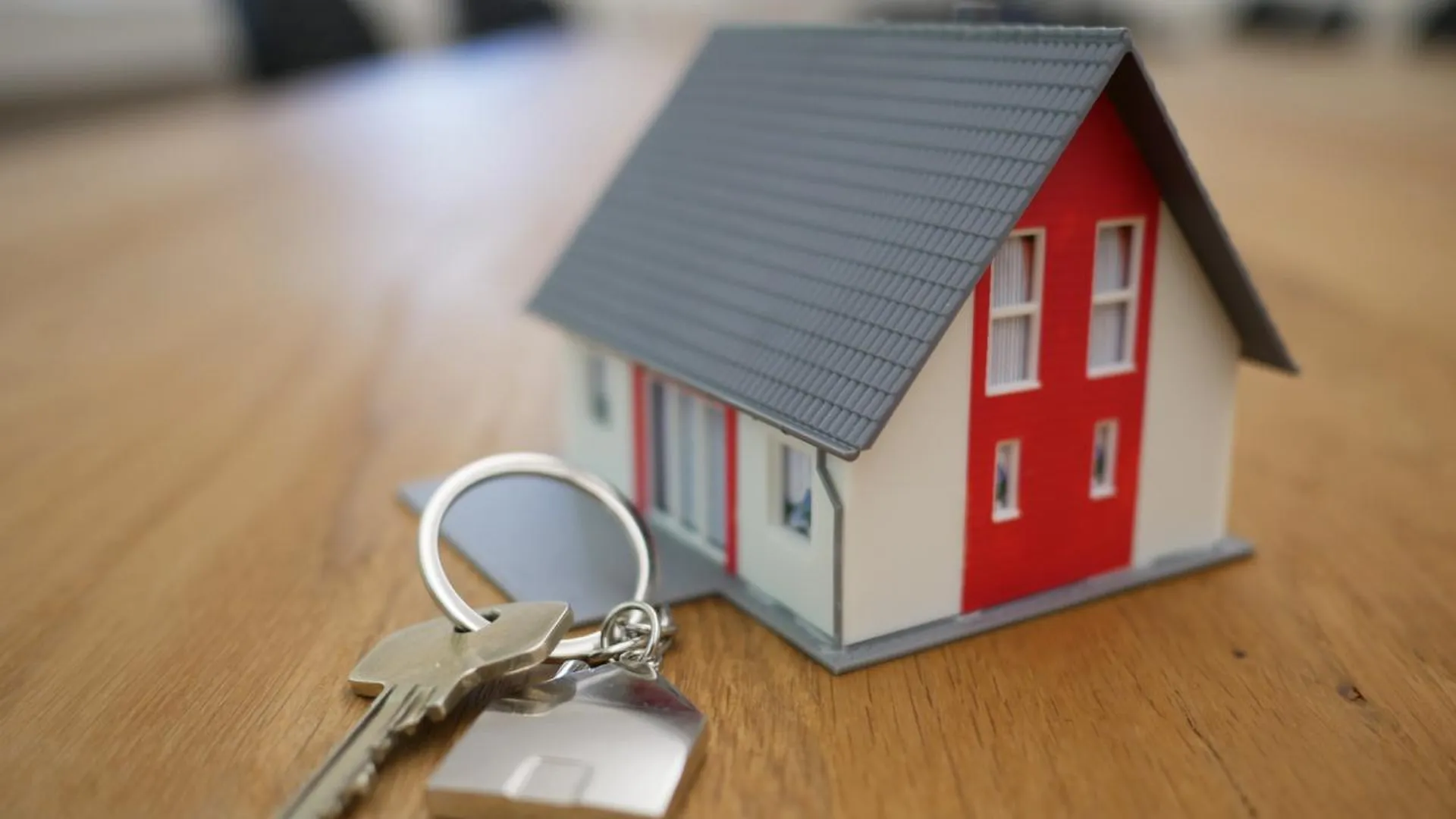 Более 28 тысяч кредитов оформили в Подмосковье за год по «семейной ипотеке»