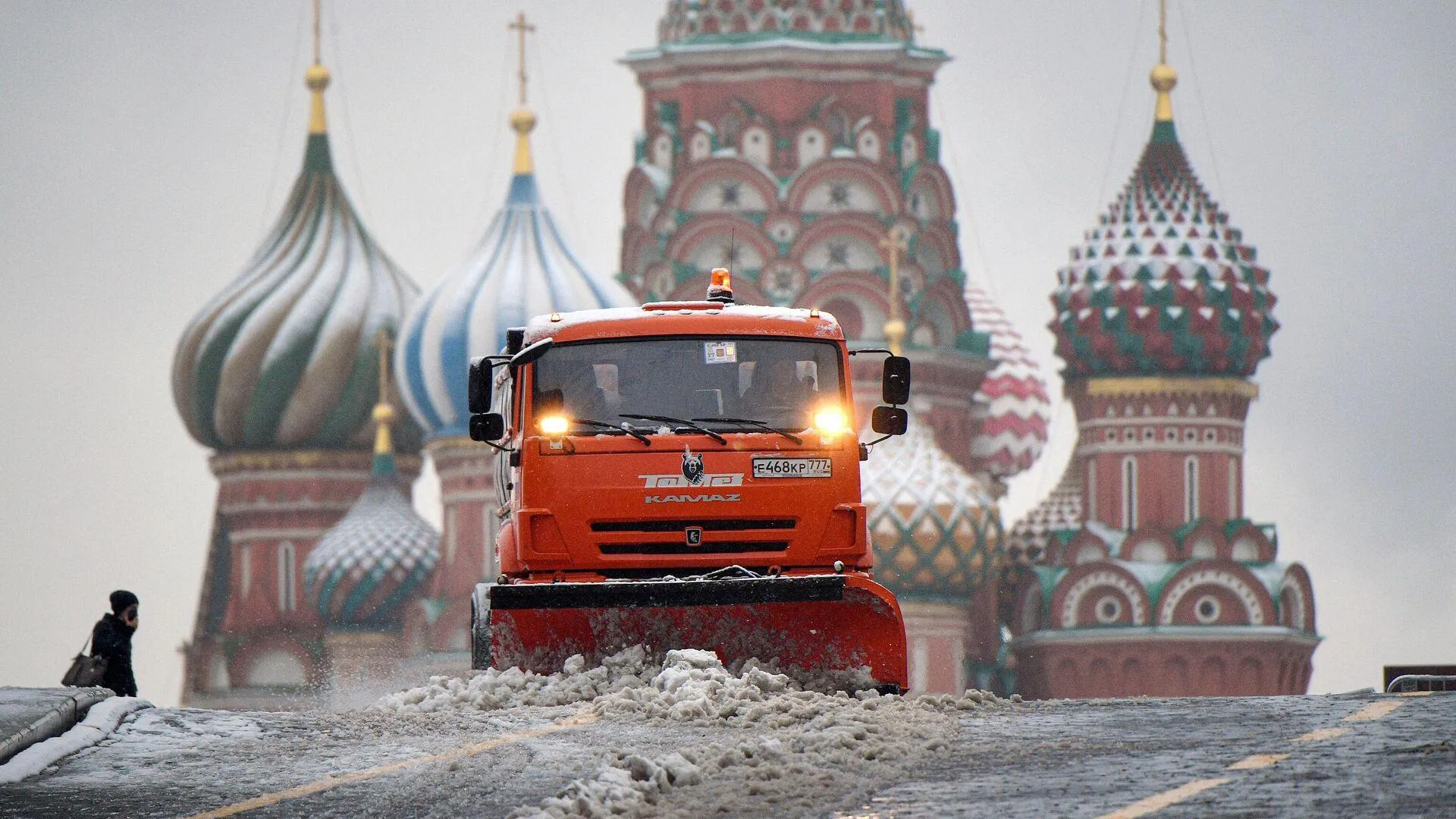 Ростовский снегопад обойдет Москву. Синоптик рассказал о погоде в выходные