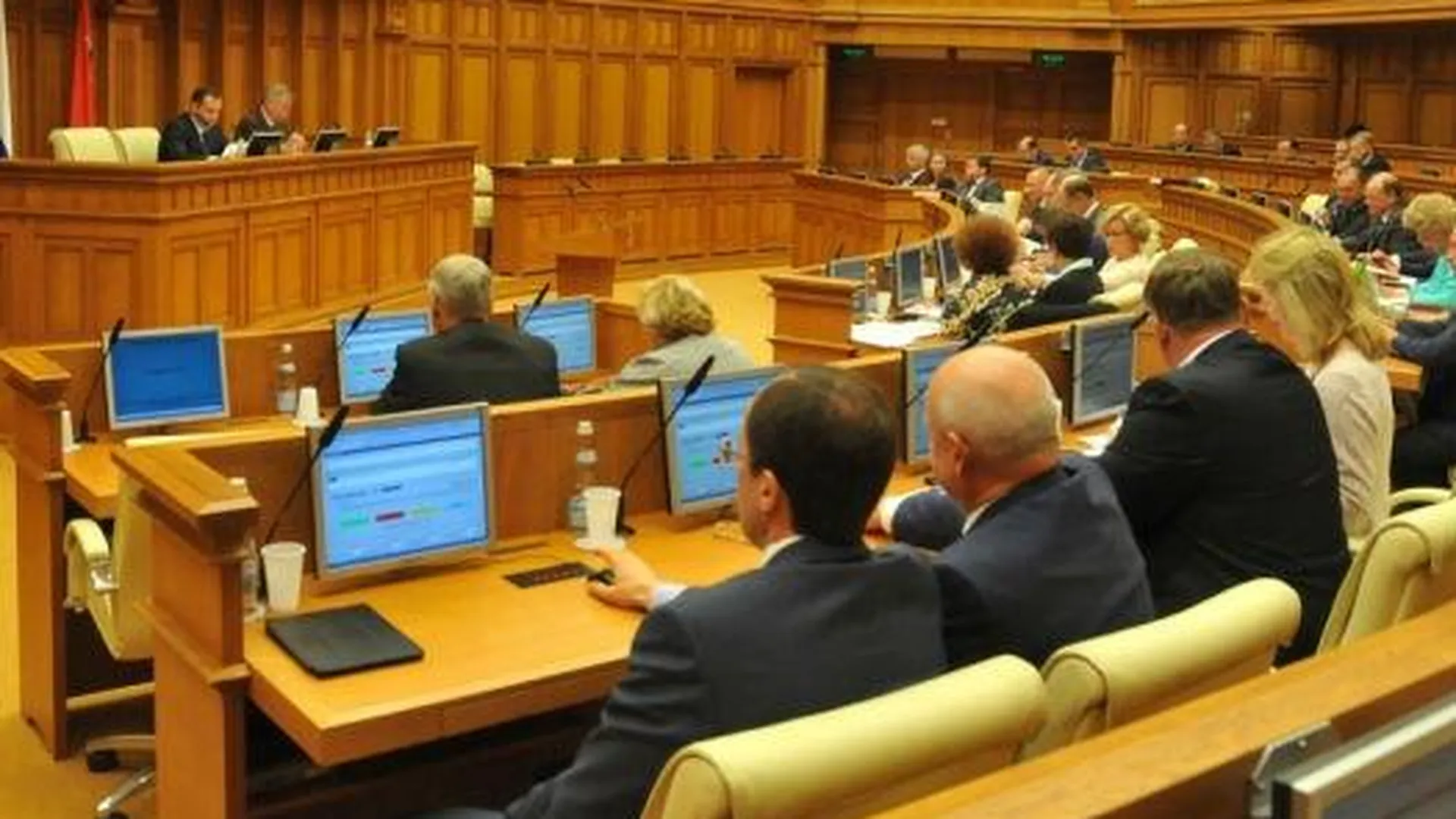 Губернатор Подмосковья получил право создавать штабы народных дружин