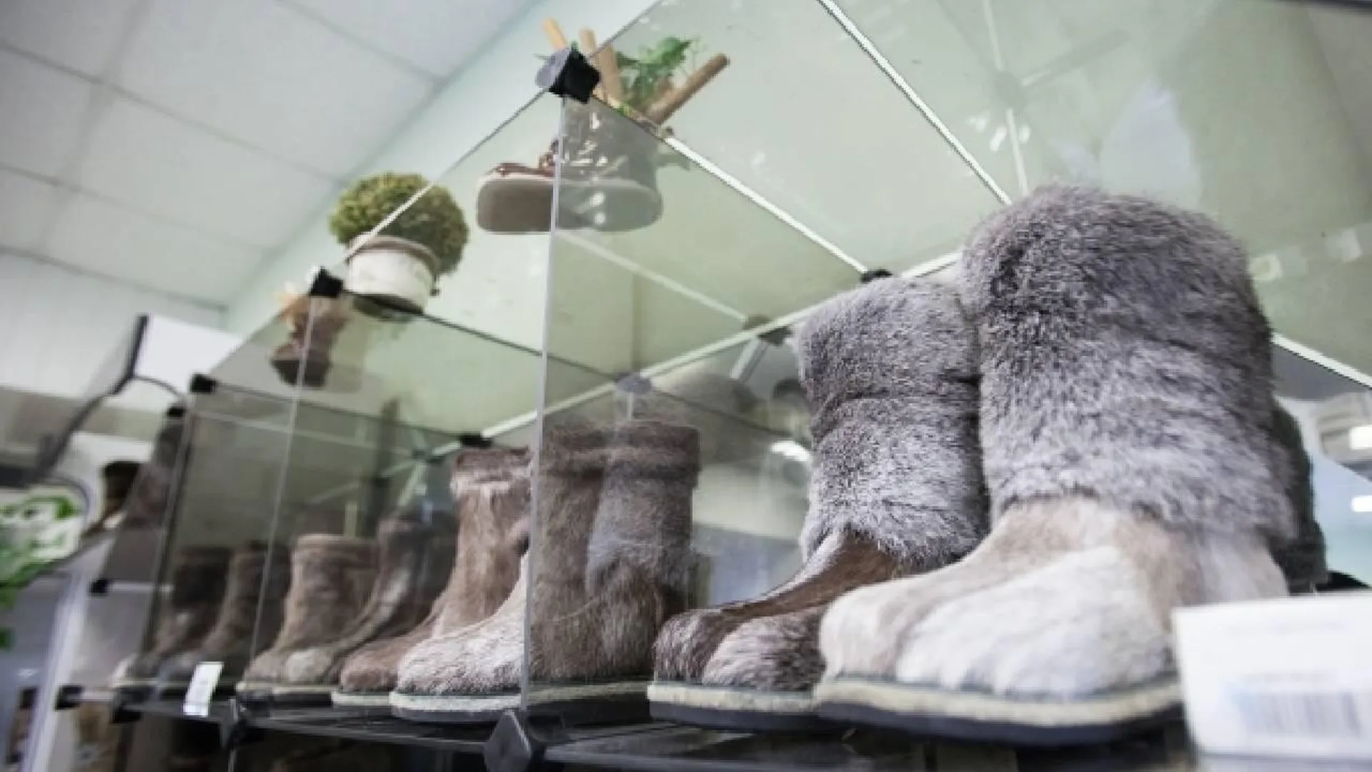 Стилист Зарубова делится рекомендациями, как выбрать зимнюю обувь