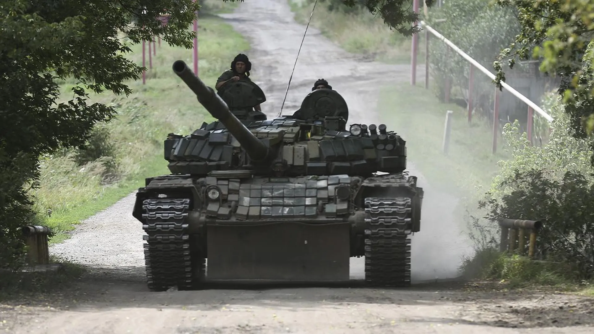«Лишить ВСУ маневра»: выяснилось, зачем российские военные подошли к Купянску