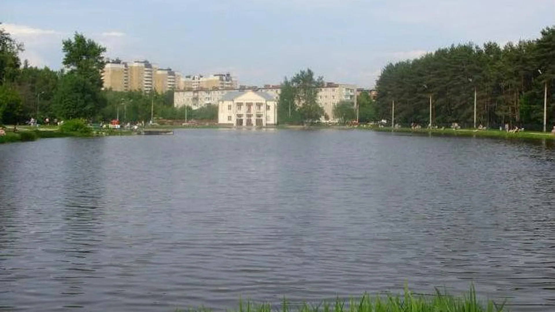Восстановить загрязненный пруд обязали «Водоканал» в Большом Подольске