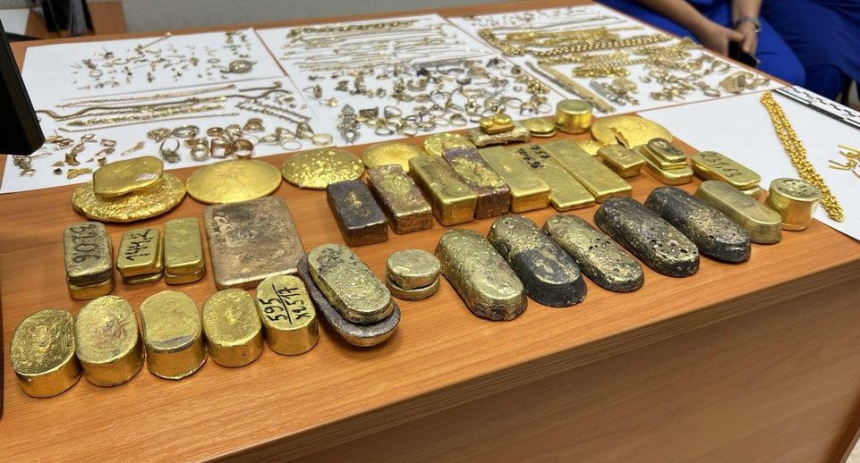 ФСБ пресекла в Махачкале контрабанду 28 килограммов золота