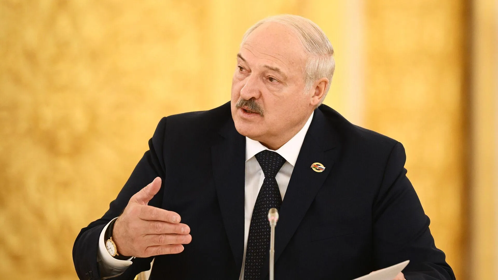Судья из Варшавы попросил Лукашенко об опеке и политическом убежище