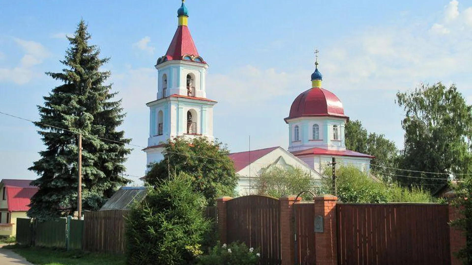 Преображенская церковь в селе Большое Руново 