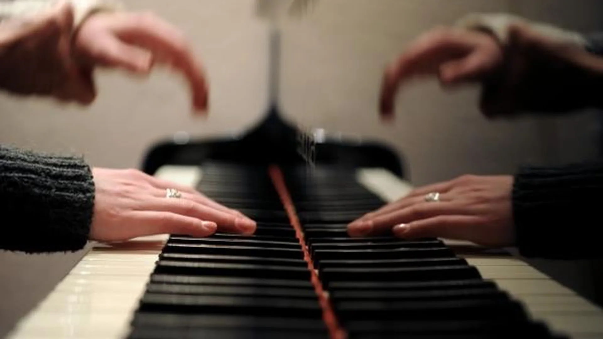 Психолог рассказал о способности музыки исцелять человека