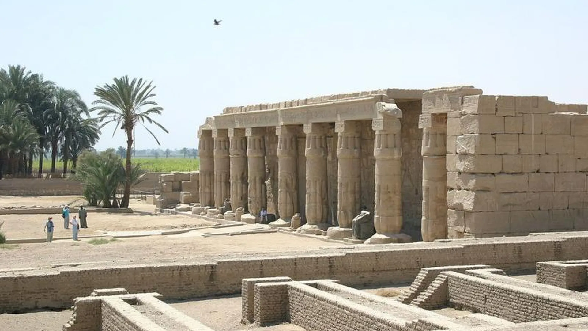 В Египте обнаружено древнее поселение недалеко от храма Сети I