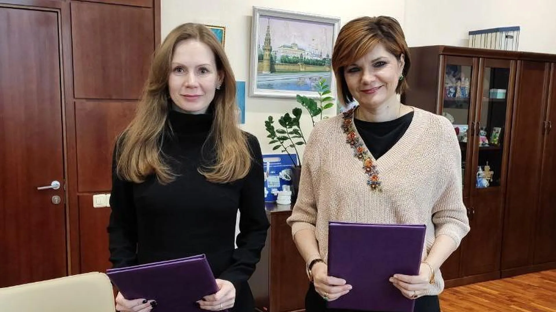 Ксения Мишонова и Елена Ракович подписали соглашение о сотрудничестве