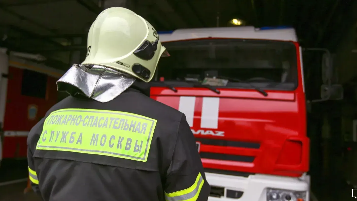 Митинский радиорынок загорелся в Москве | 360°