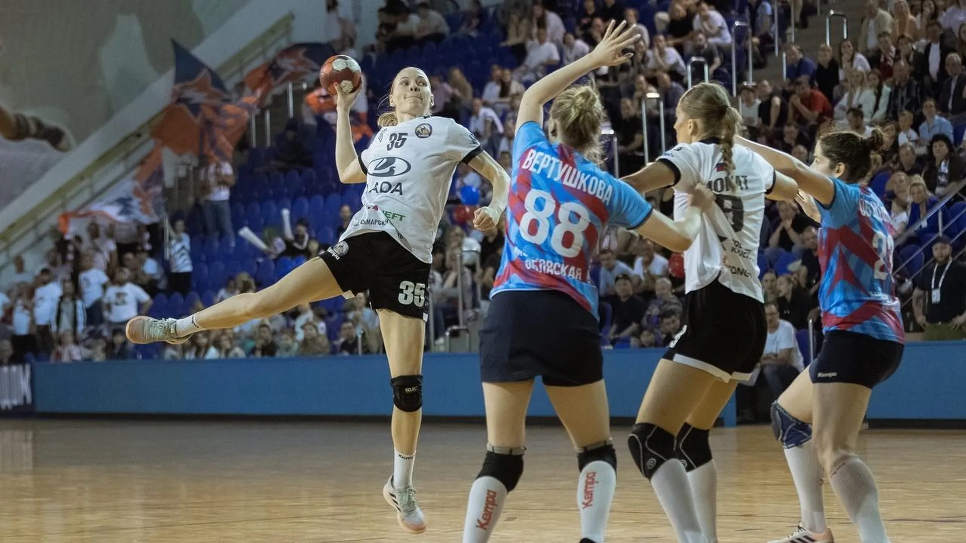 В подмосковном Чехове состоится женский международный турнир по гандболу