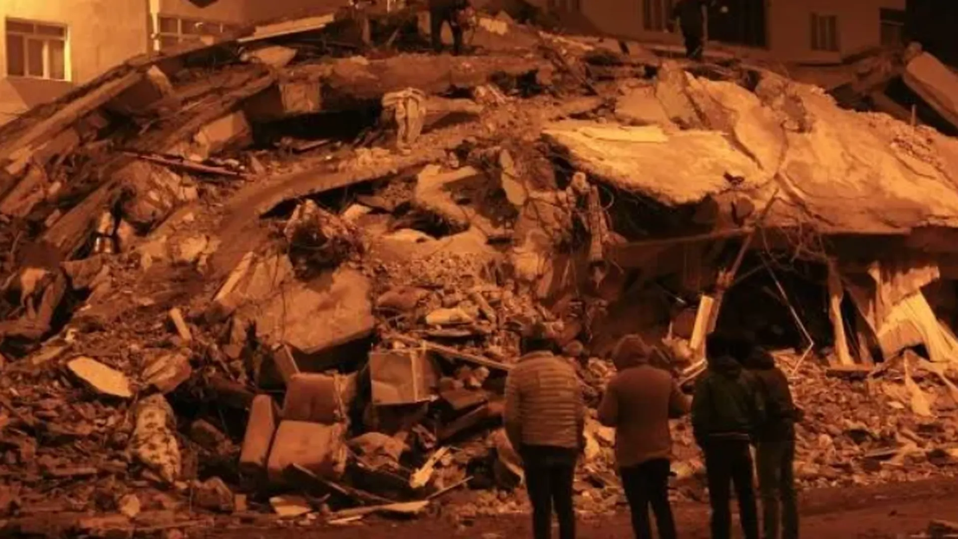 Жалобы на кожные заболевания участились в Турции после землетрясений