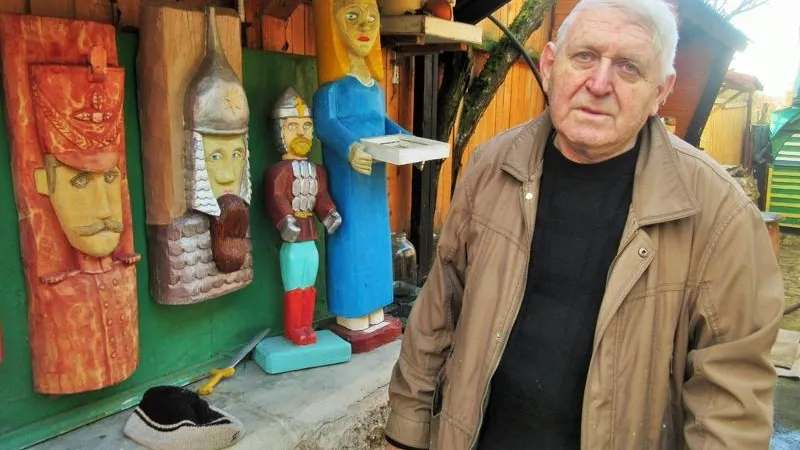 Дмитрий Парфентьев: «Скульптуры почти как люди, только деревянные»
