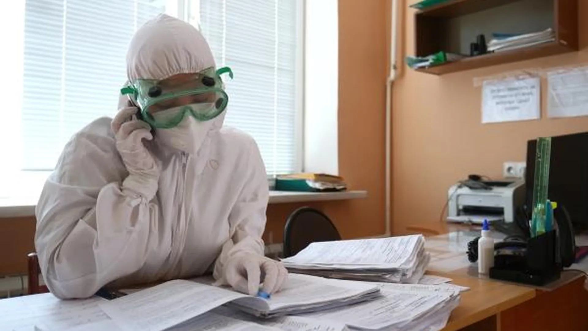 Темпы распространения коронавируса в России превысили октябрьский рубеж
