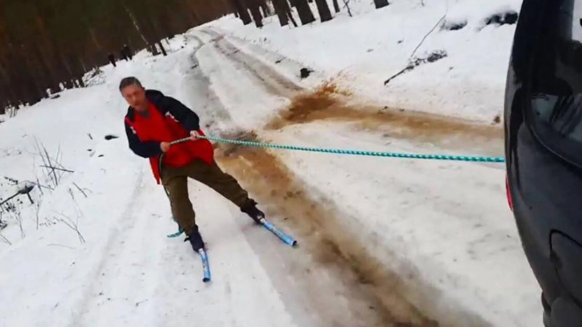 Житель Шатуры совершил марш-бросок на лыжах из Северной Гривы в Петушки