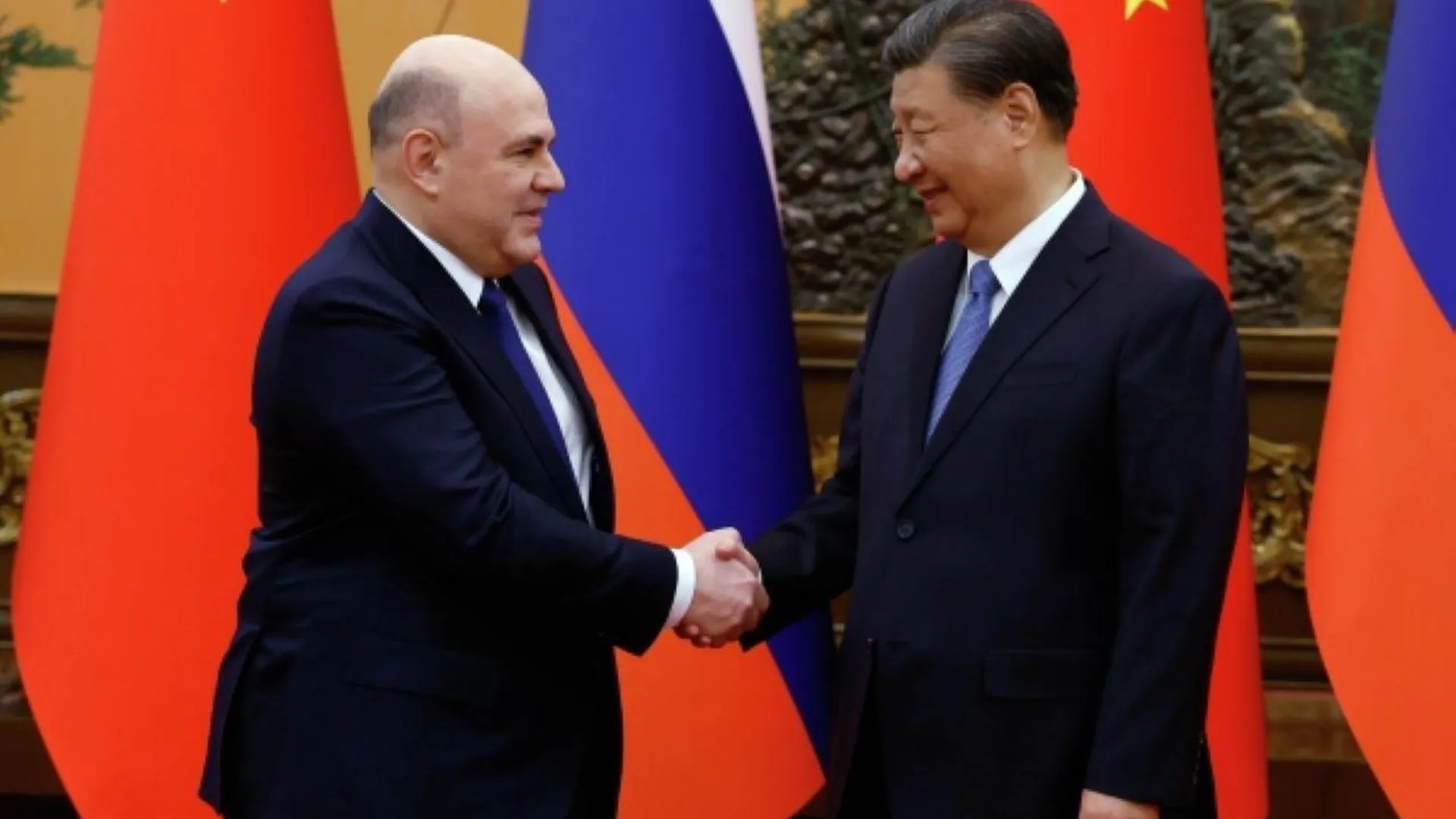 Bloomberg: Россия вносит наибольший вклад в рост торговых расчетов в юанях