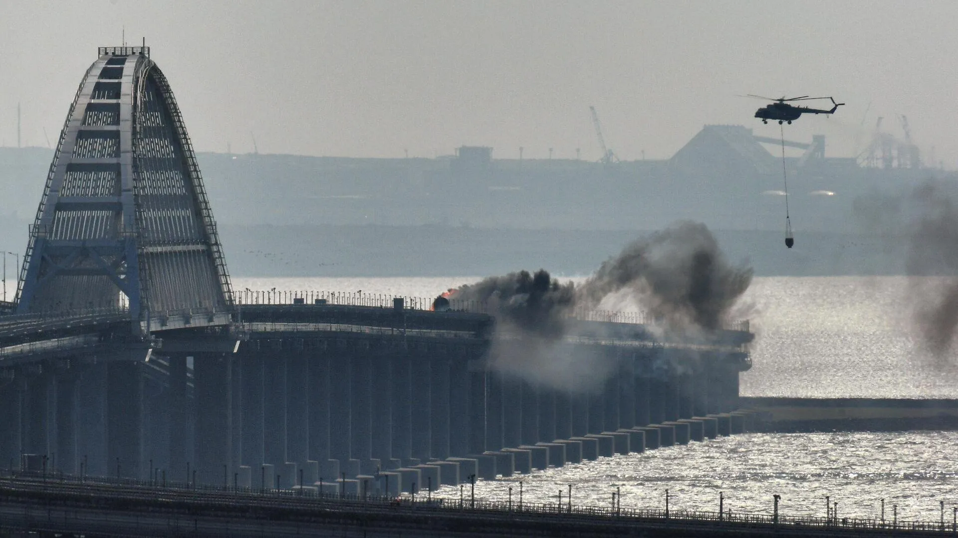 Запредельная взрывчатка. Виновников теракта на Крымском мосту обязательно найдут