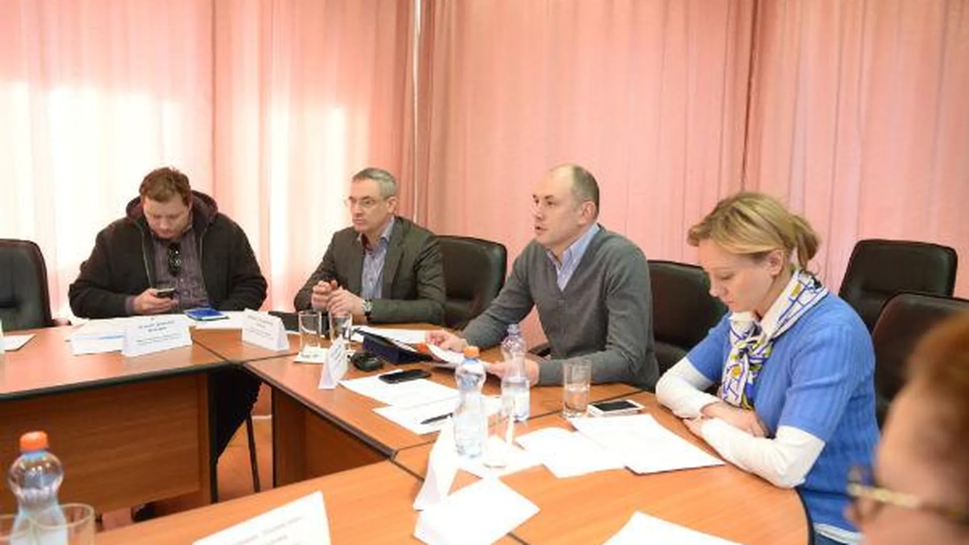 Власти Подмосковья обсудили проблемы Ивантеевки и пути их решения