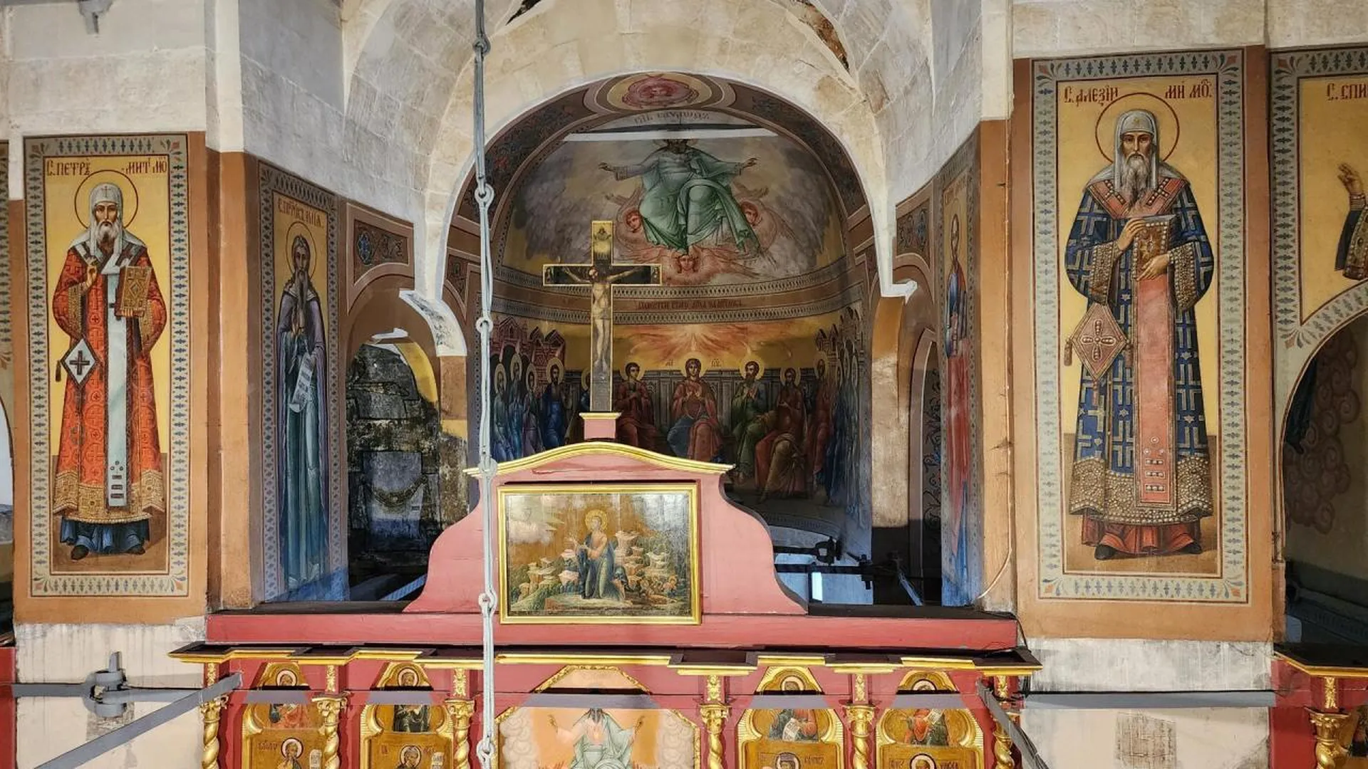 В Звенигороде завершается реставрация собора, где писал фрески Андрей Рублев