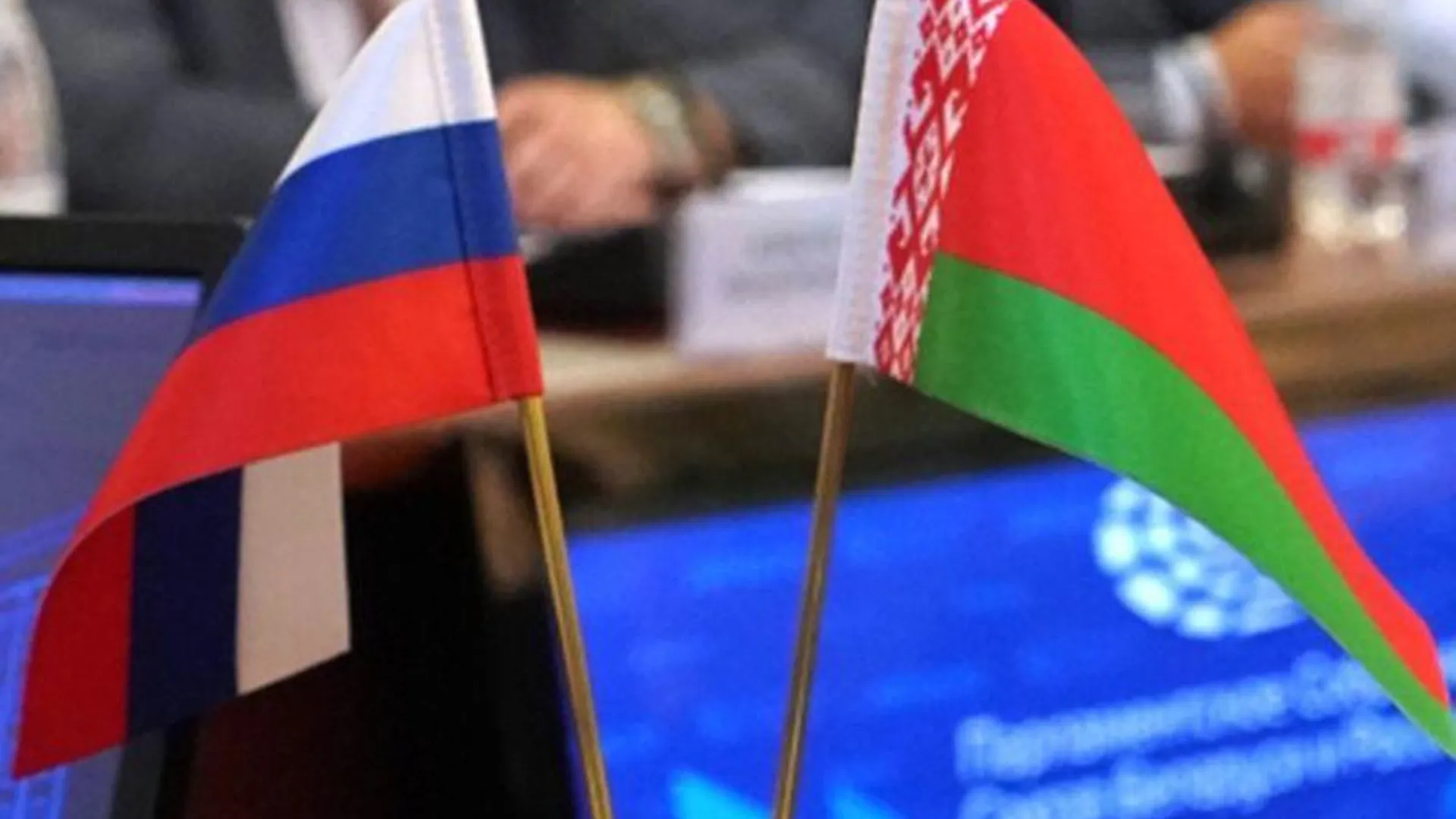 Политолог объяснил, почему Россия не «поглотит» Белоруссию
