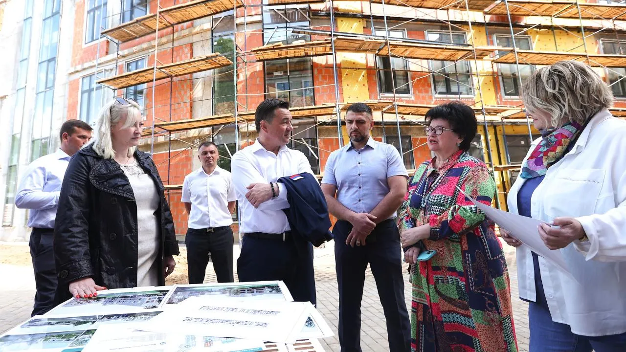 Андрей Воробьев: строительство больничного комплекса в Хотьково завершится в сентябре
