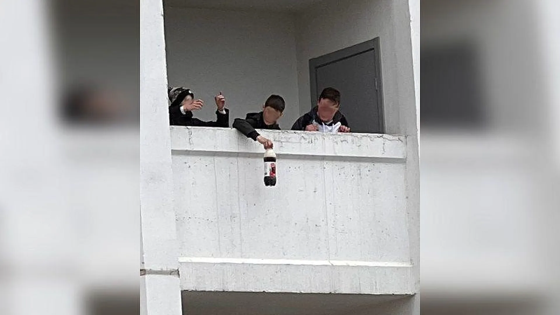 Один человек провел эксперимент. Один человек провел эксперимент